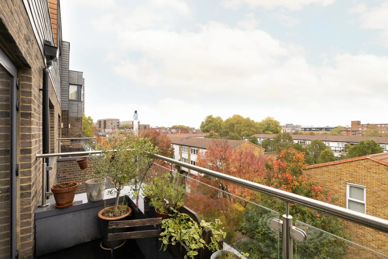 Damien Court, Damien Street, Whitechapel, London, E1, photo 4