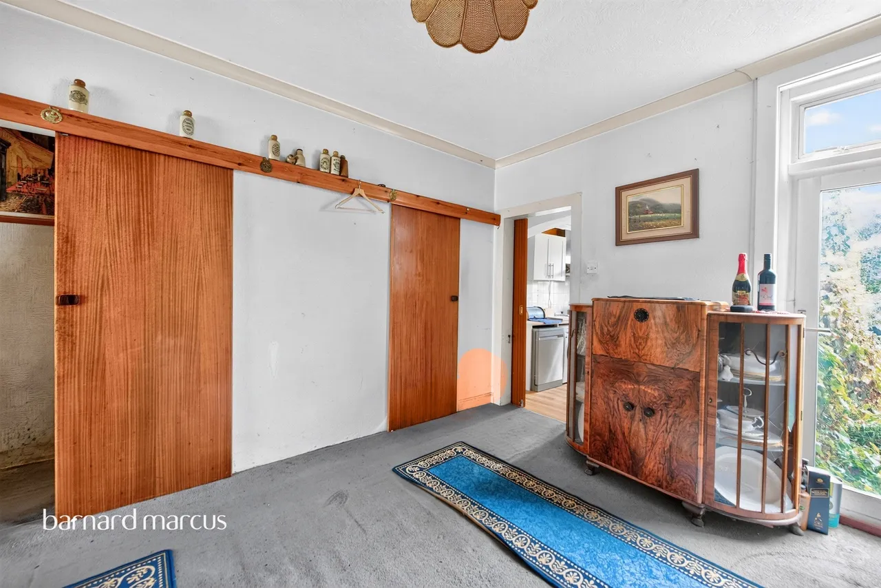 Southcote Road, Merstham, REDHILL, photo 5