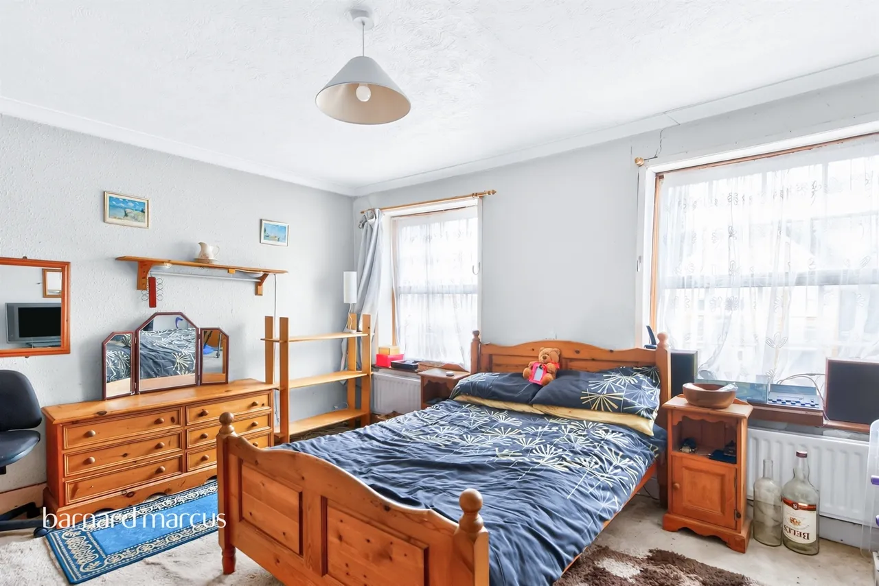 Southcote Road, Merstham, REDHILL, photo 8