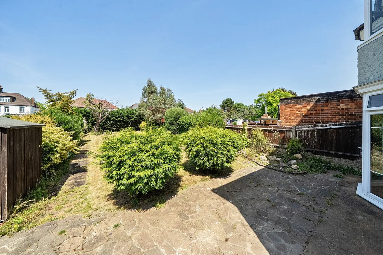 Crantock Road, SE6, photo 17
