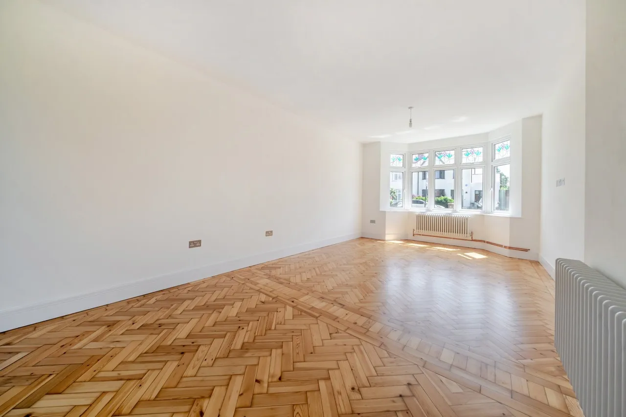 Crantock Road, SE6, photo 3