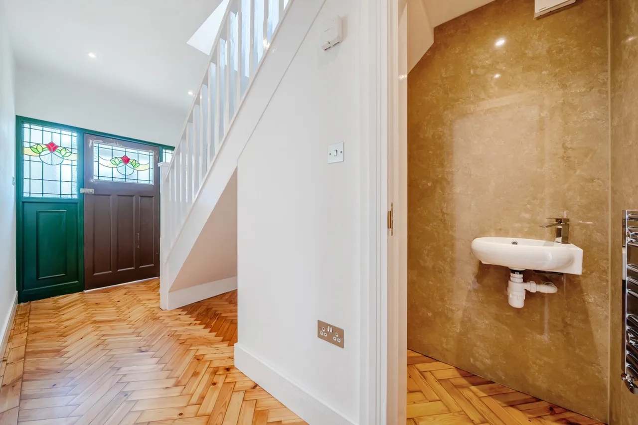 Crantock Road, SE6, photo 18