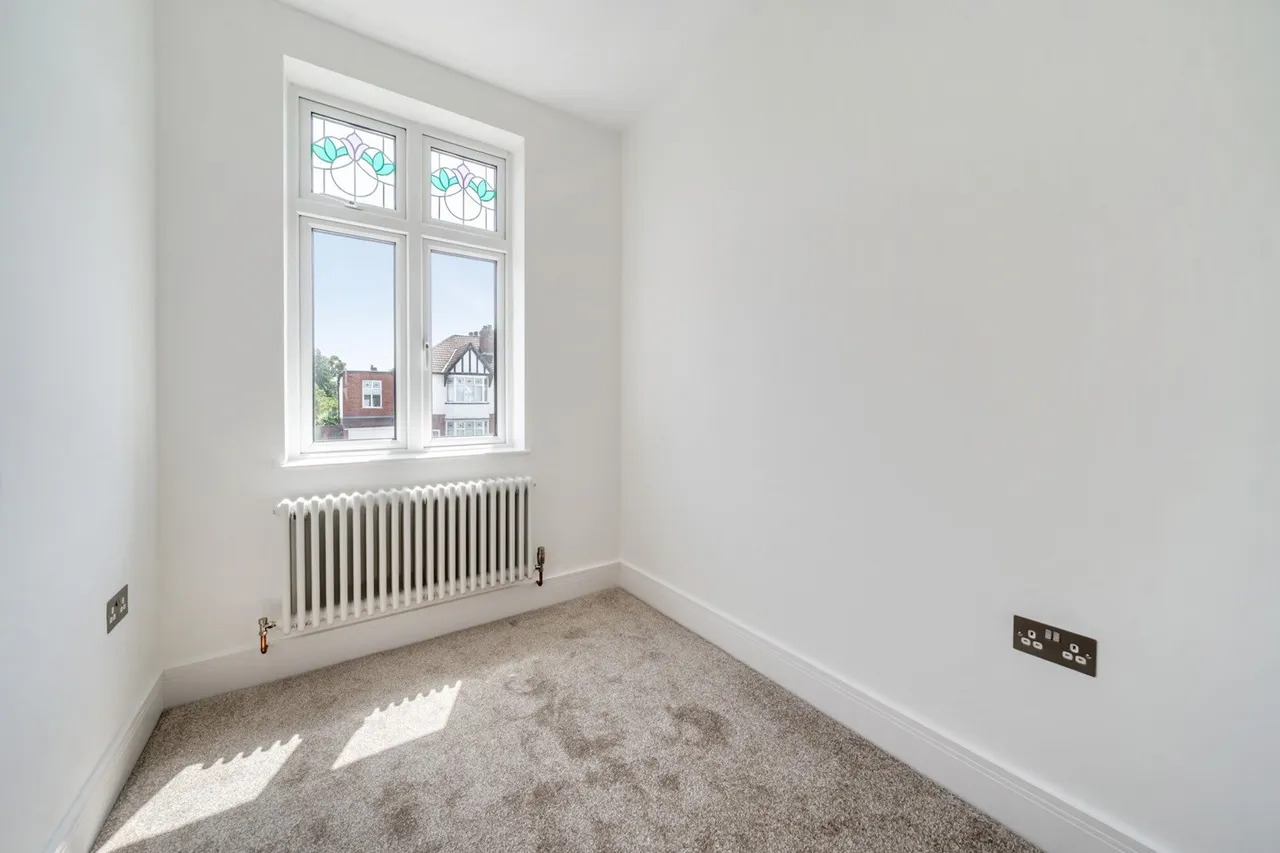 Crantock Road, SE6, photo 11