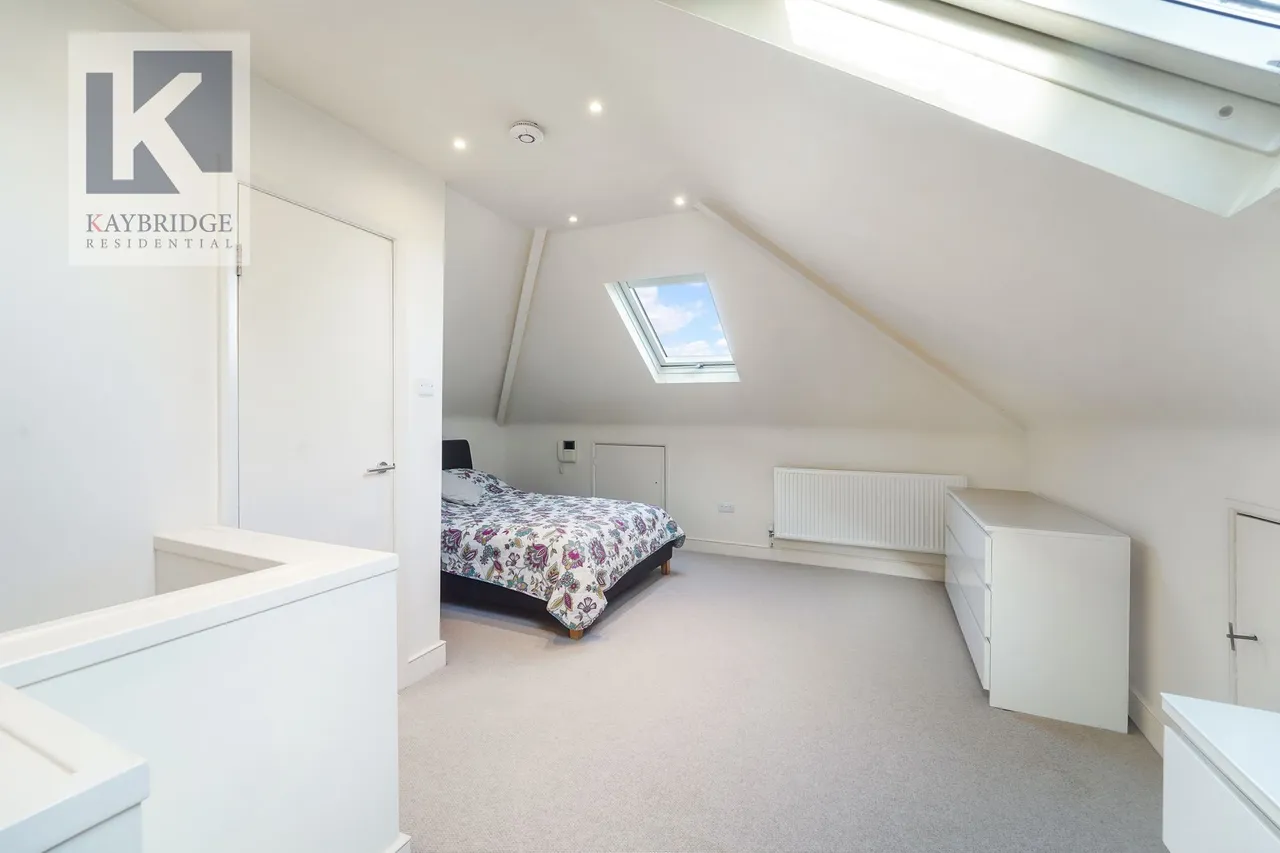 Riverview Road, Epsom, KT19, photo 11