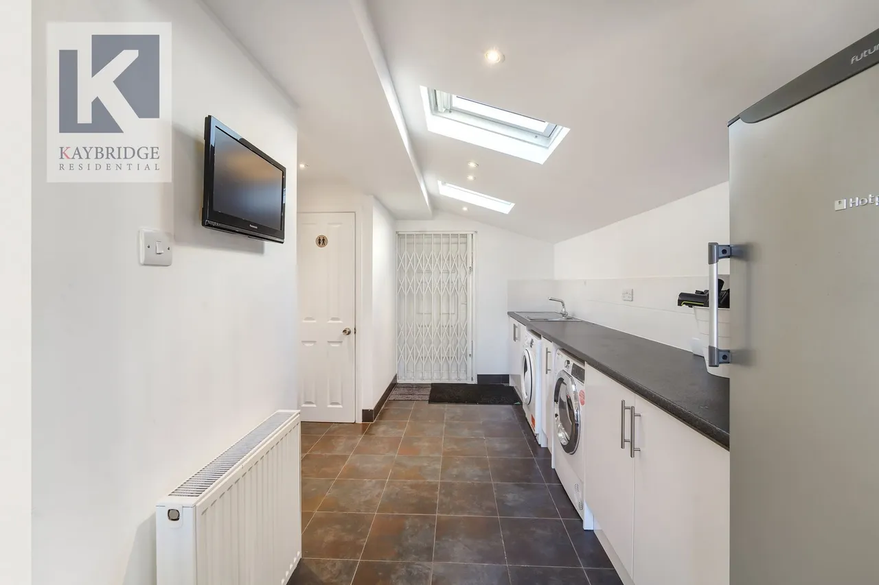Riverview Road, Epsom, KT19, photo 8