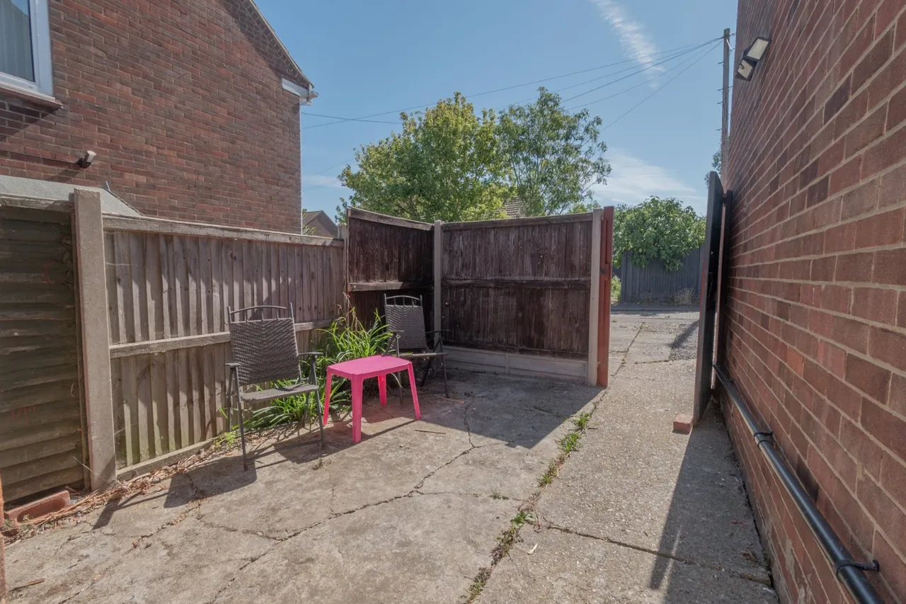 Deane Close, Whitstable, CT5, photo 14