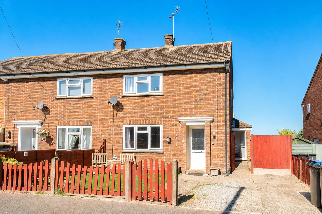 2 bed house for sale, Deane Close, Whitstable, CT5