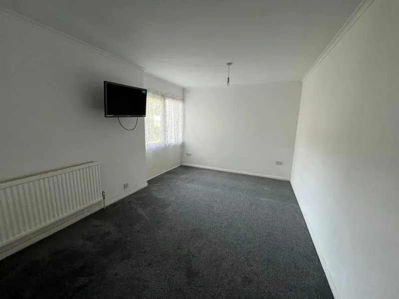 Vincent Road, Luton, LU4, photo 5