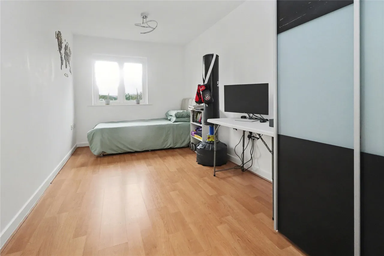 Park Heights, Constitution Hill, GU22, photo 9