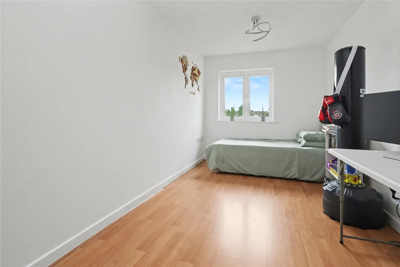 Park Heights, Constitution Hill, GU22, photo 15