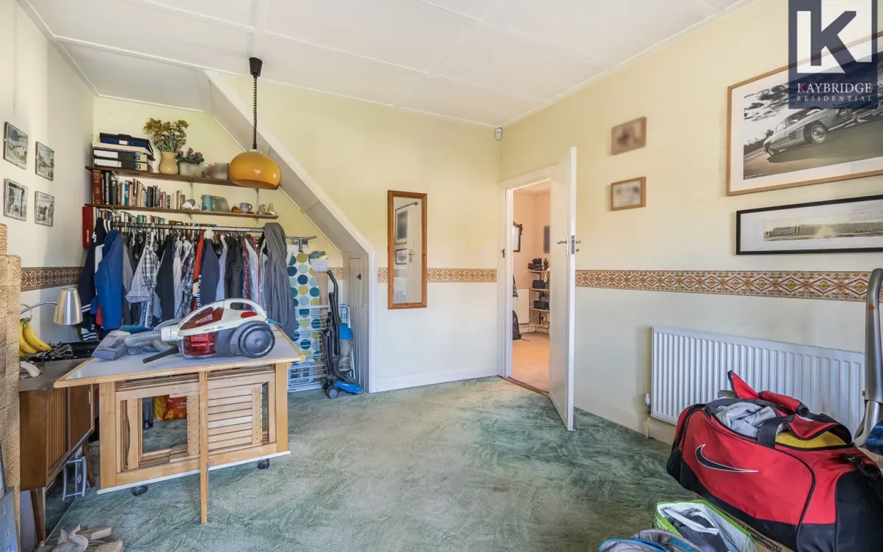 Ewell By Pass, Epsom, KT17, photo 18