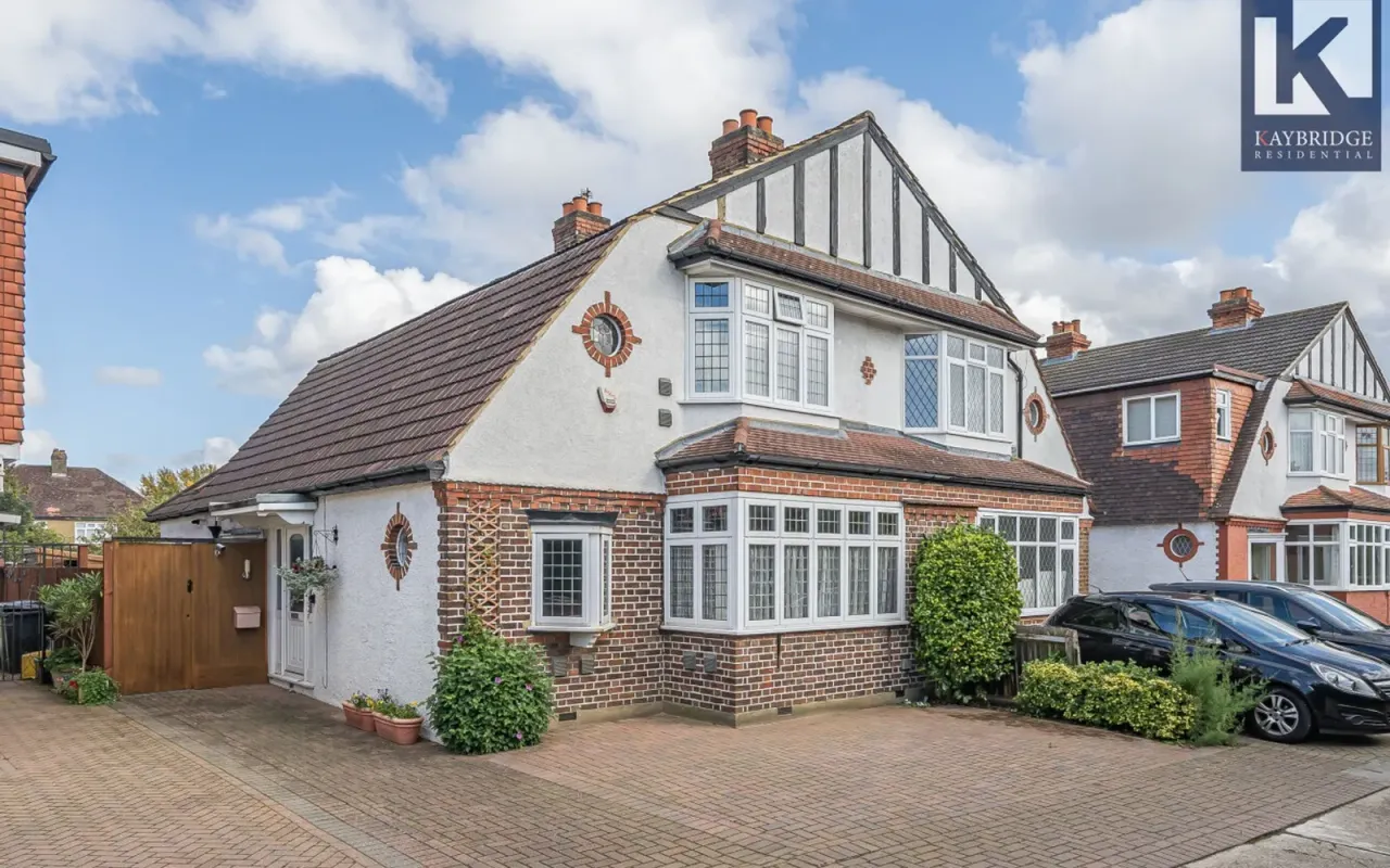 Ewell By Pass, Epsom, KT17, photo 14