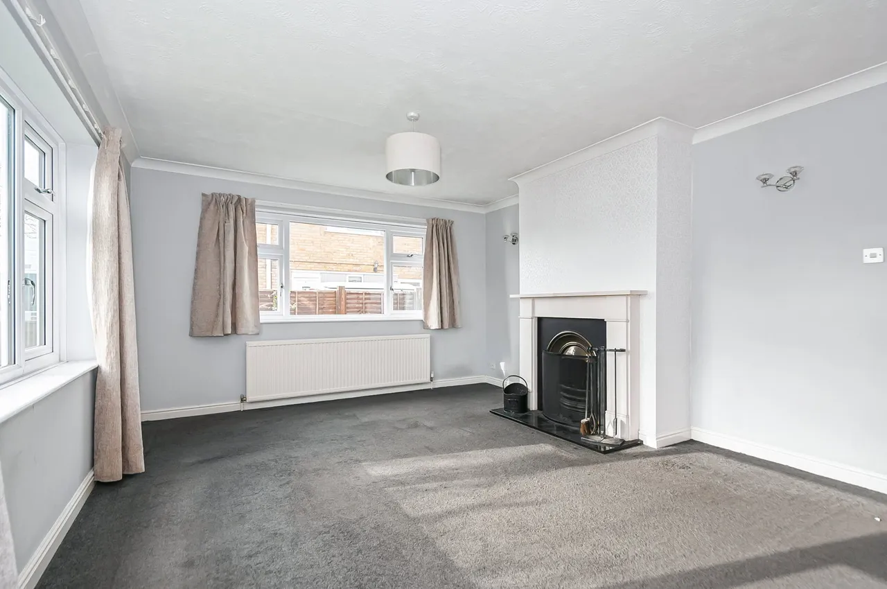 2 bed house for sale — Barley Gate, Leven, HU17