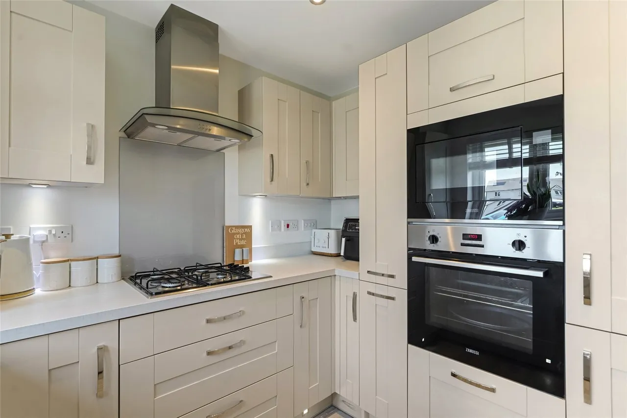 Elder Drive, Moodiesburn, Glasgow, Lanarkshire, G69, photo 6