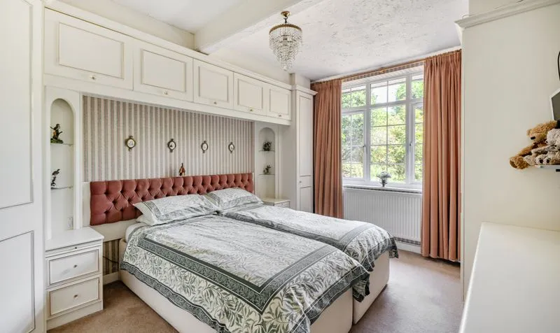 Grange Road, Leatherhead, KT22, photo 9