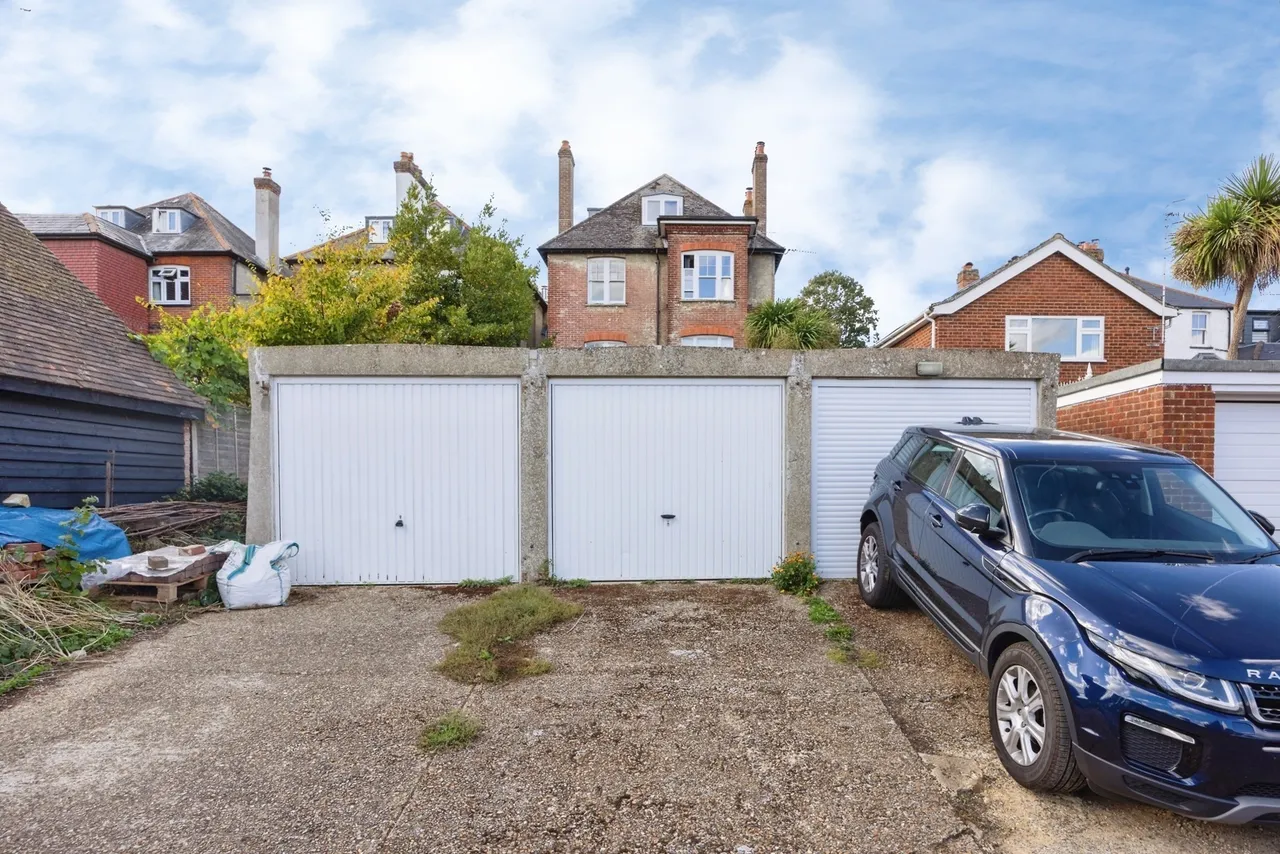 Nightingale Road, Godalming, GU7, photo 13