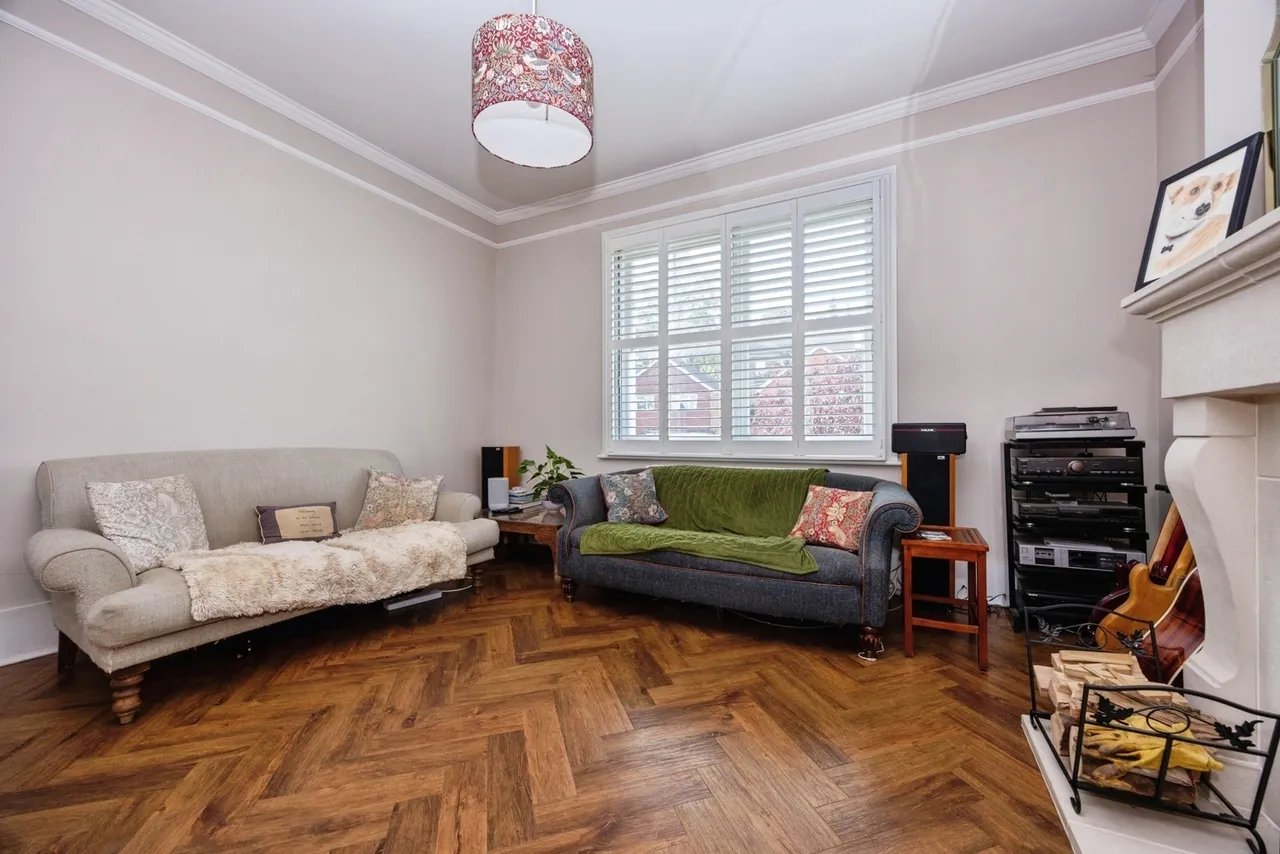 Nightingale Road, Godalming, GU7, photo 4