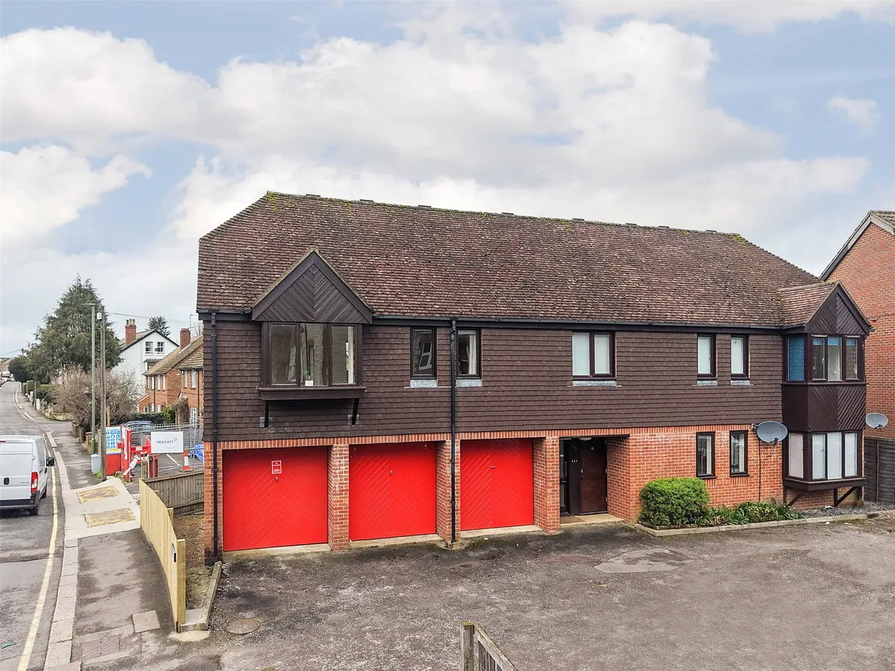 Holmesdale Road, Reigat, RH2, photo 2