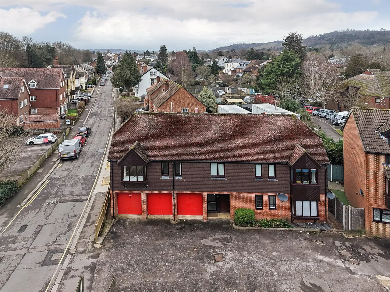 Holmesdale Road, Reigat, RH2, photo 9