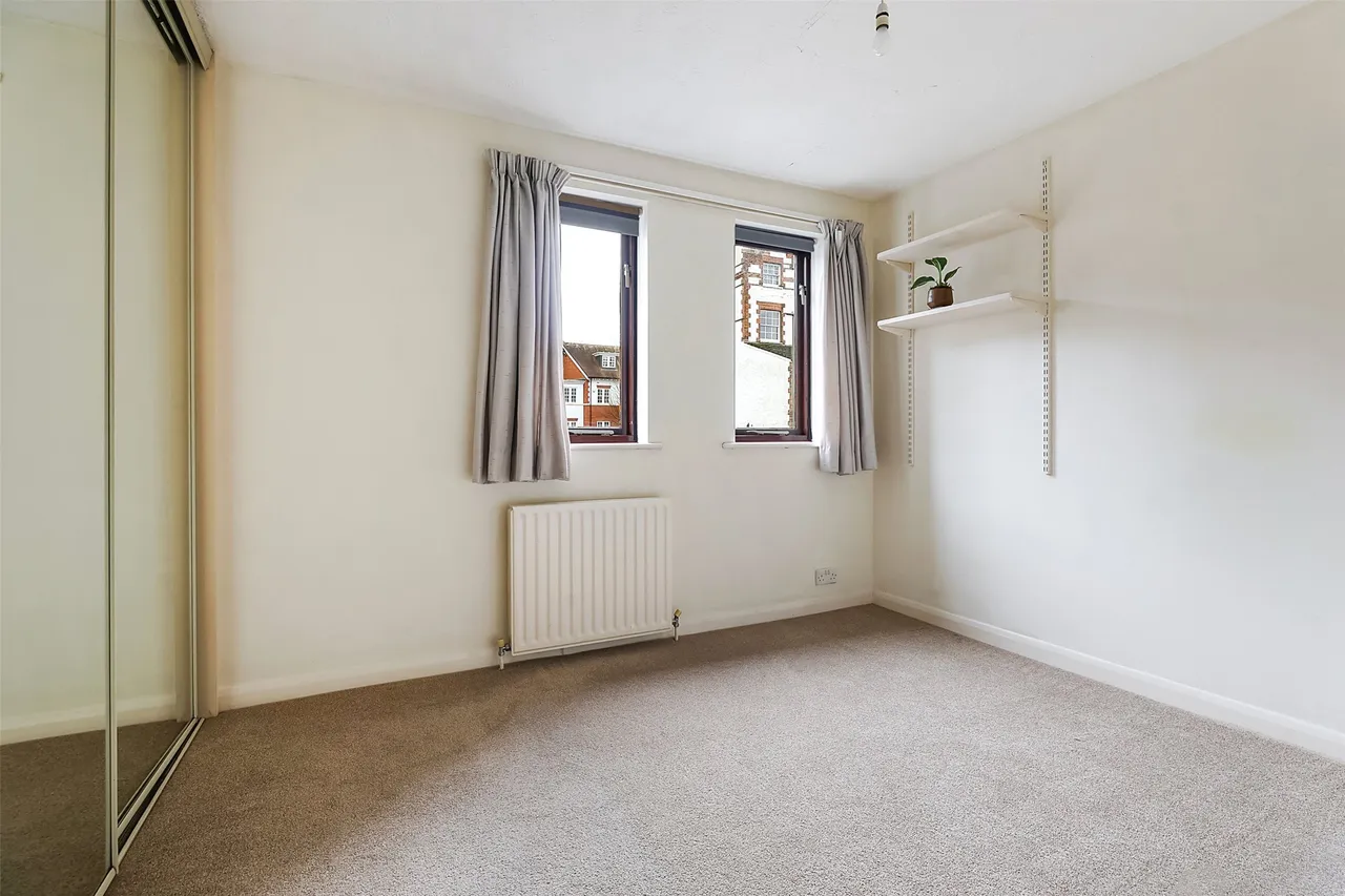 Holmesdale Road, Reigat, RH2, photo 10
