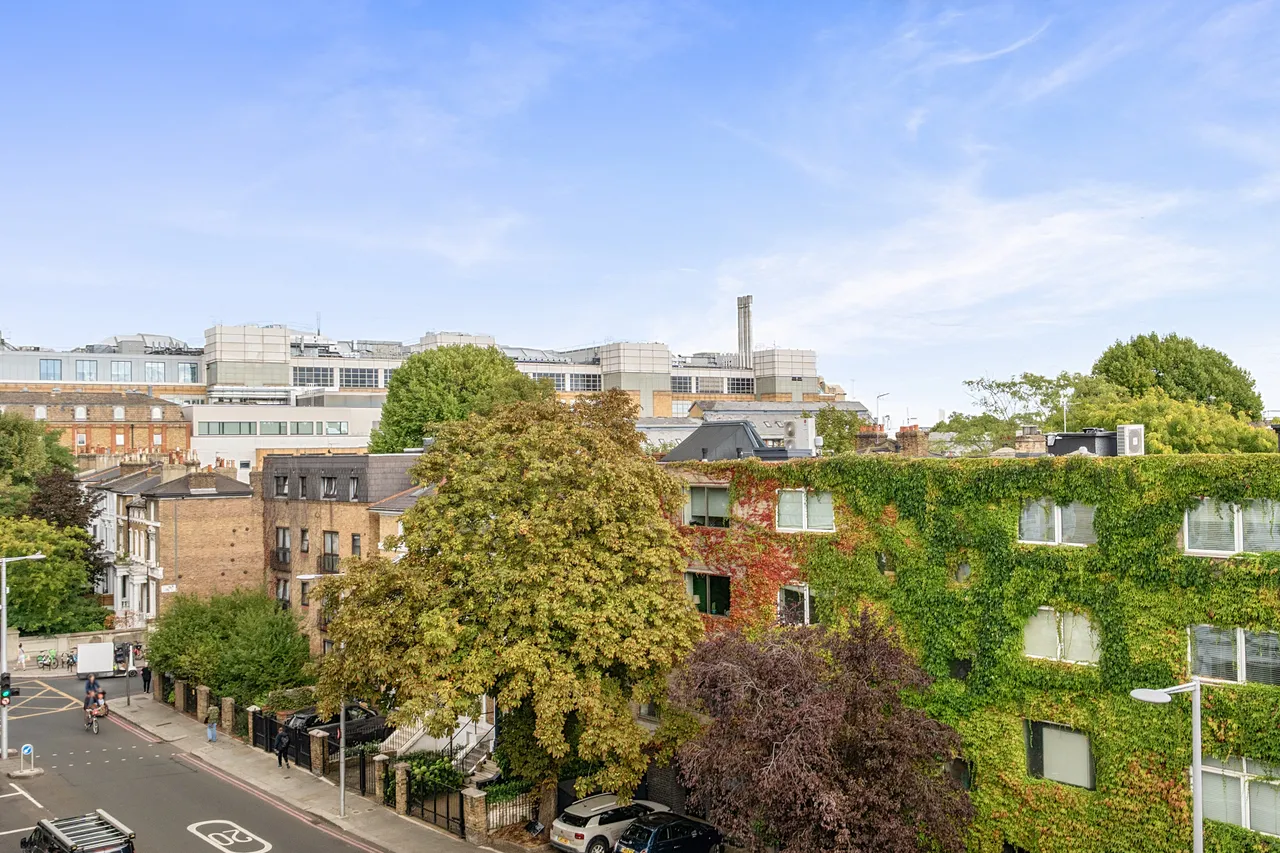 Flat 8, 284-286 Fulham Road, London, photo 9