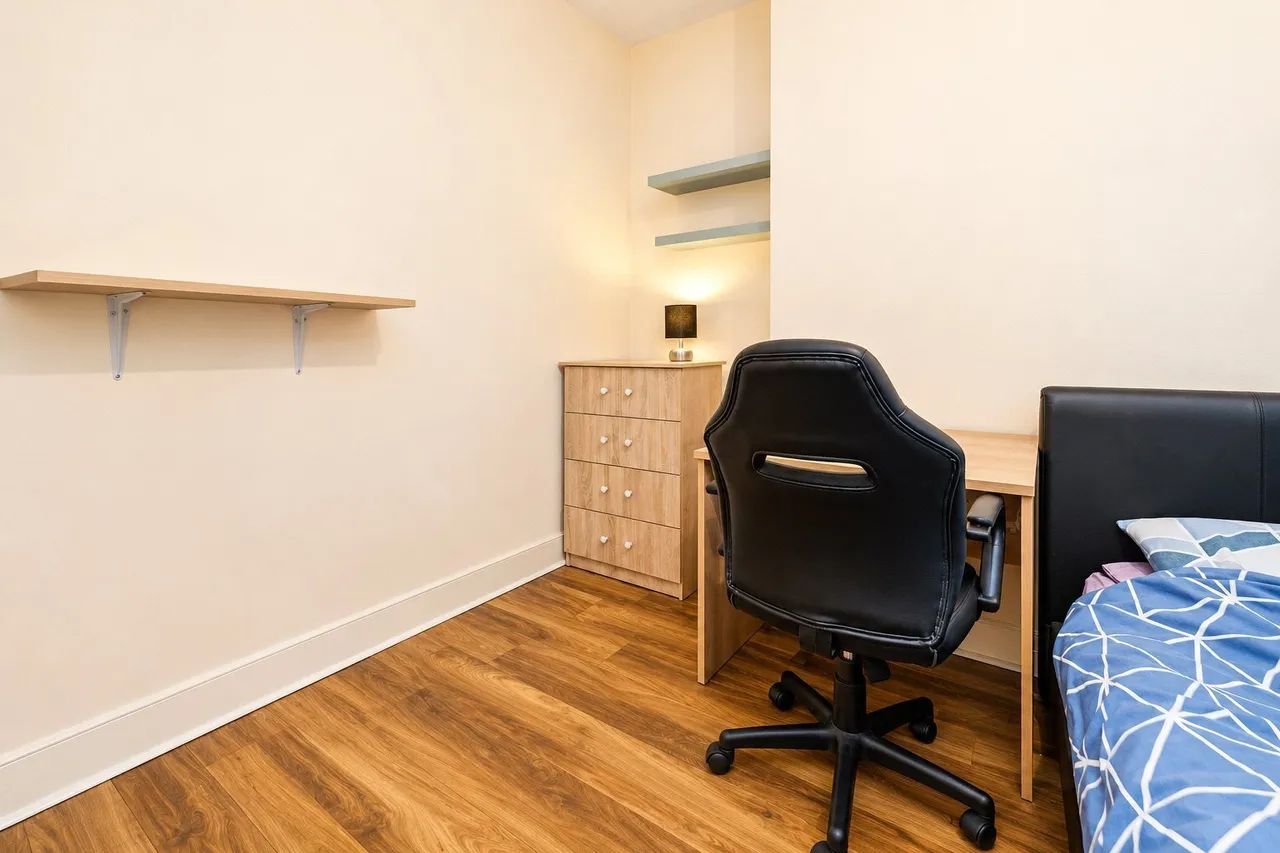 Berkeley Road, Manor Park, London, E12, photo 10