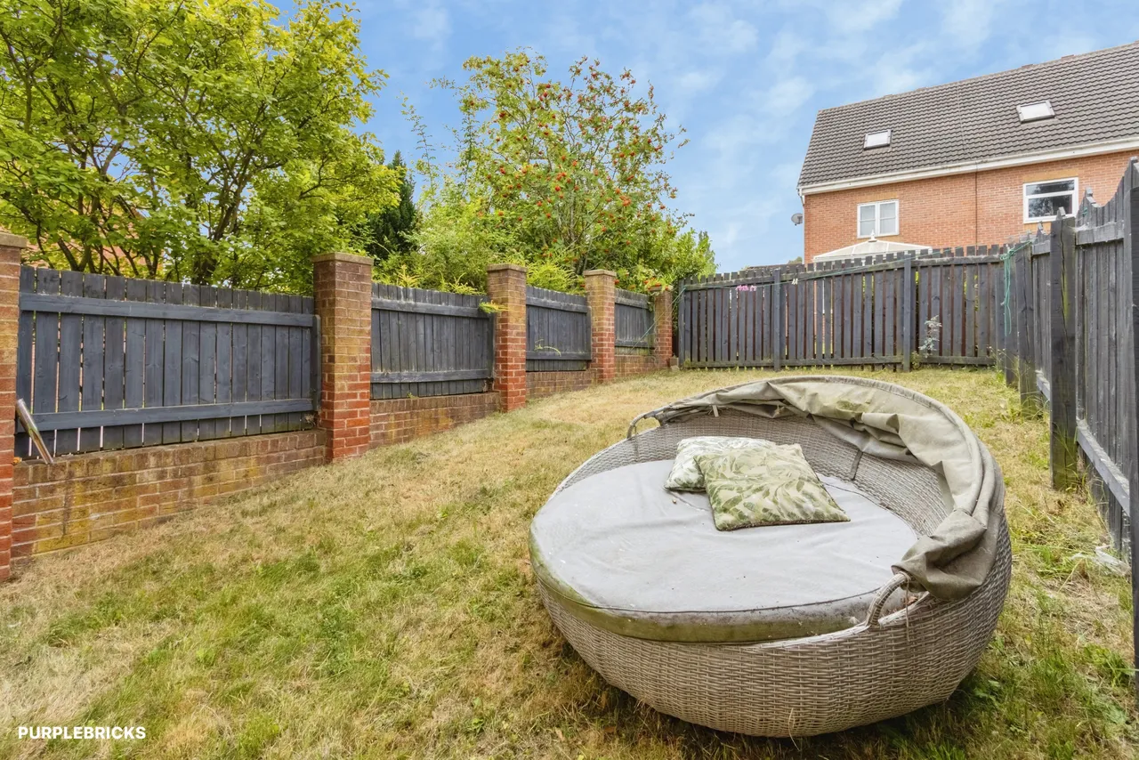 Fulneck Close, Leeds, LS11, photo 24