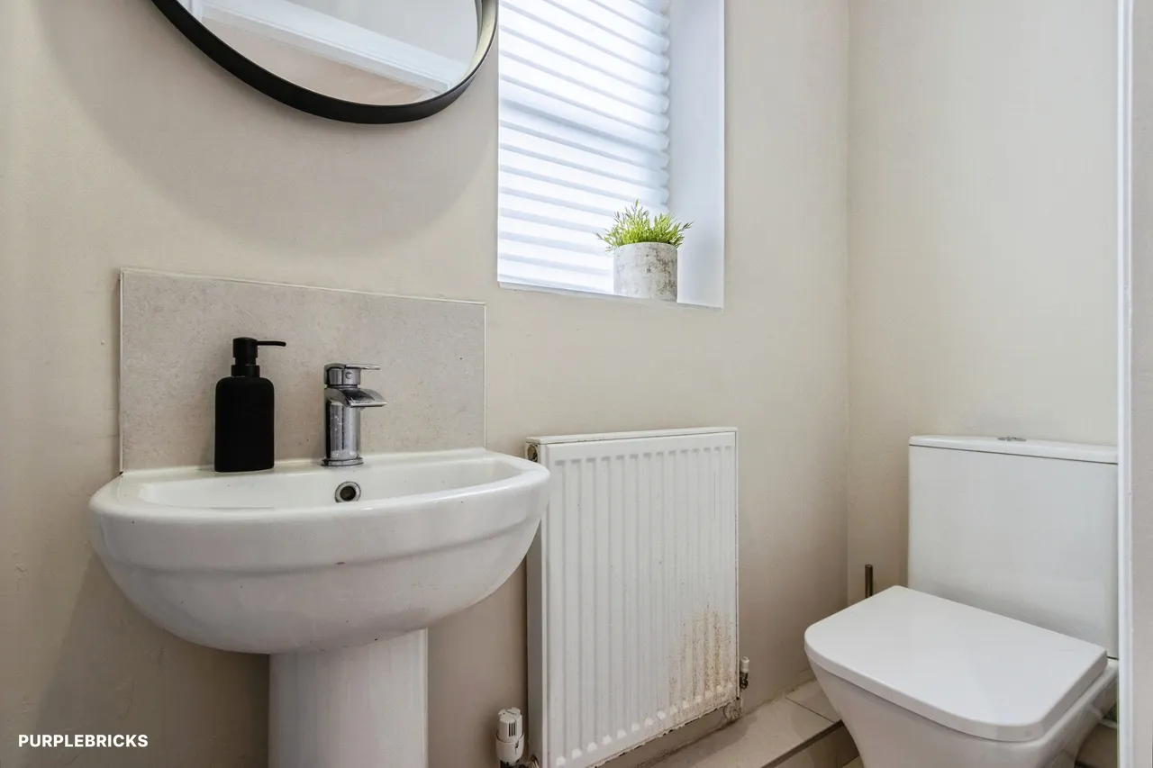 Fulneck Close, Leeds, LS11, photo 22