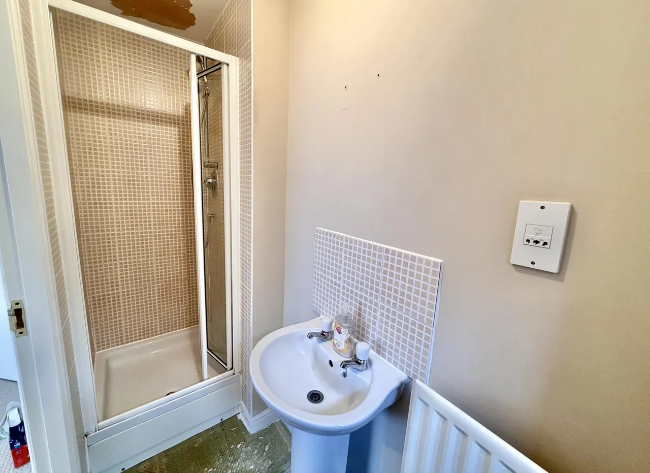 Pallot Way, Cardiff, CF24, photo 15