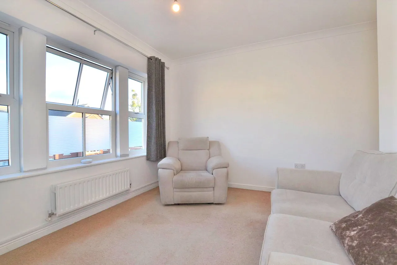 The Courtyard, Gloucestershire, London Road, GL1 3PS, photo 3