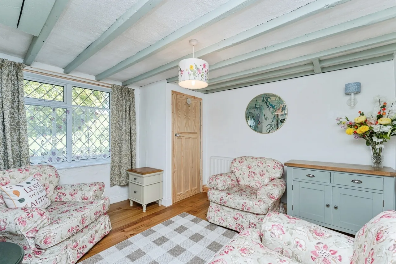 Greenfield Road, Holywell, CH8, photo 4