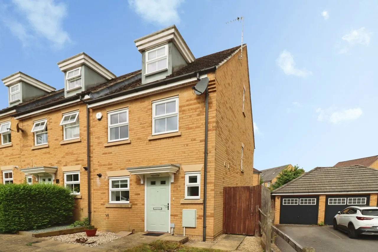 3 bed house for sale — Cade Close, Kingswood, Bristol, BS15
