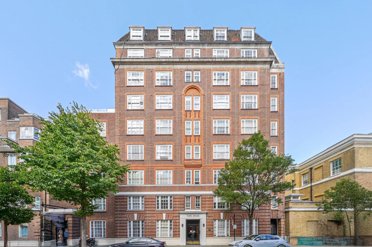 18 York House, Turks Row, London, photo 2
