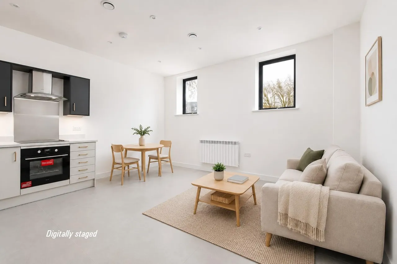 Court Street, Trowbridge, BA14, photo 10