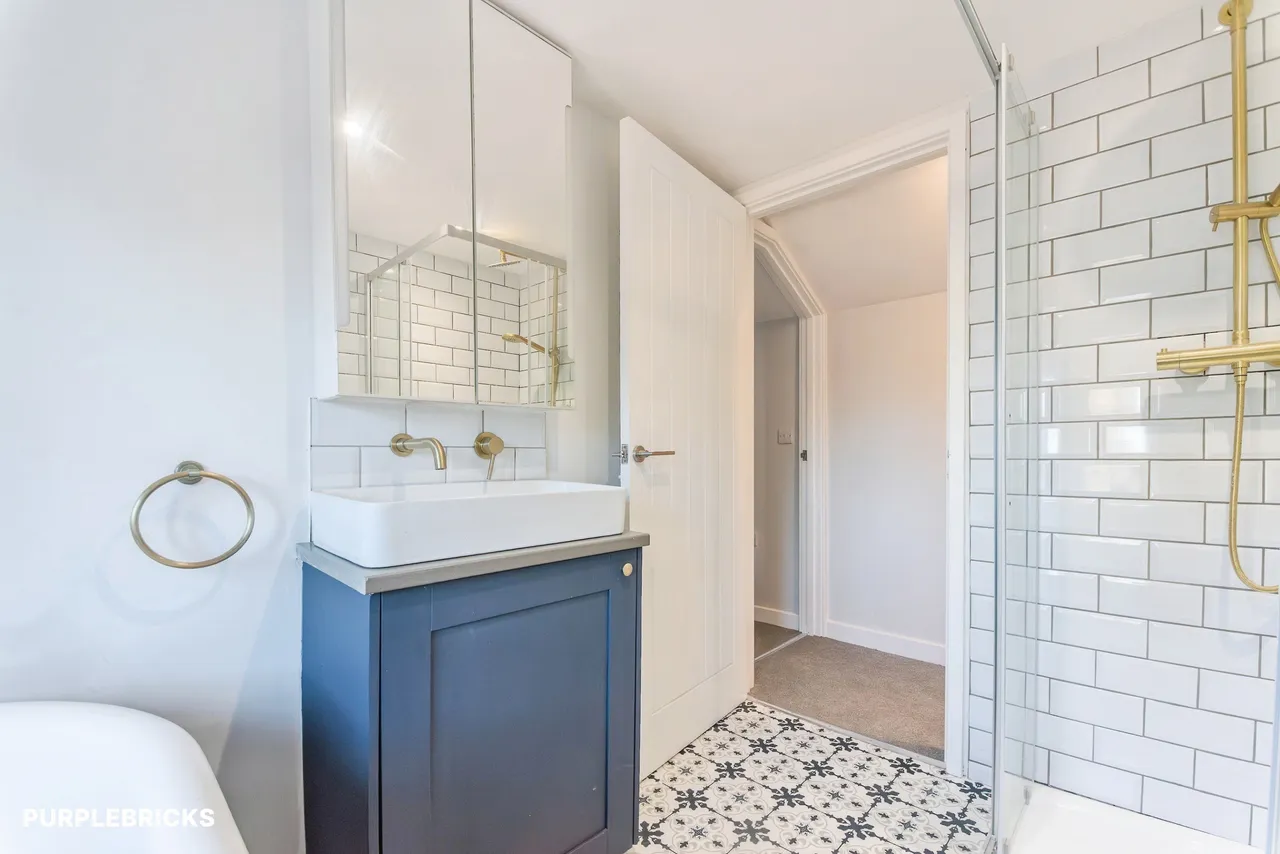 Eastsands, Marlborough, SN8, photo 23