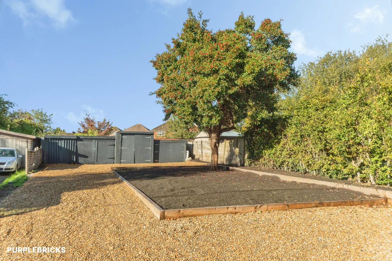 Eastsands, Marlborough, SN8, photo 28