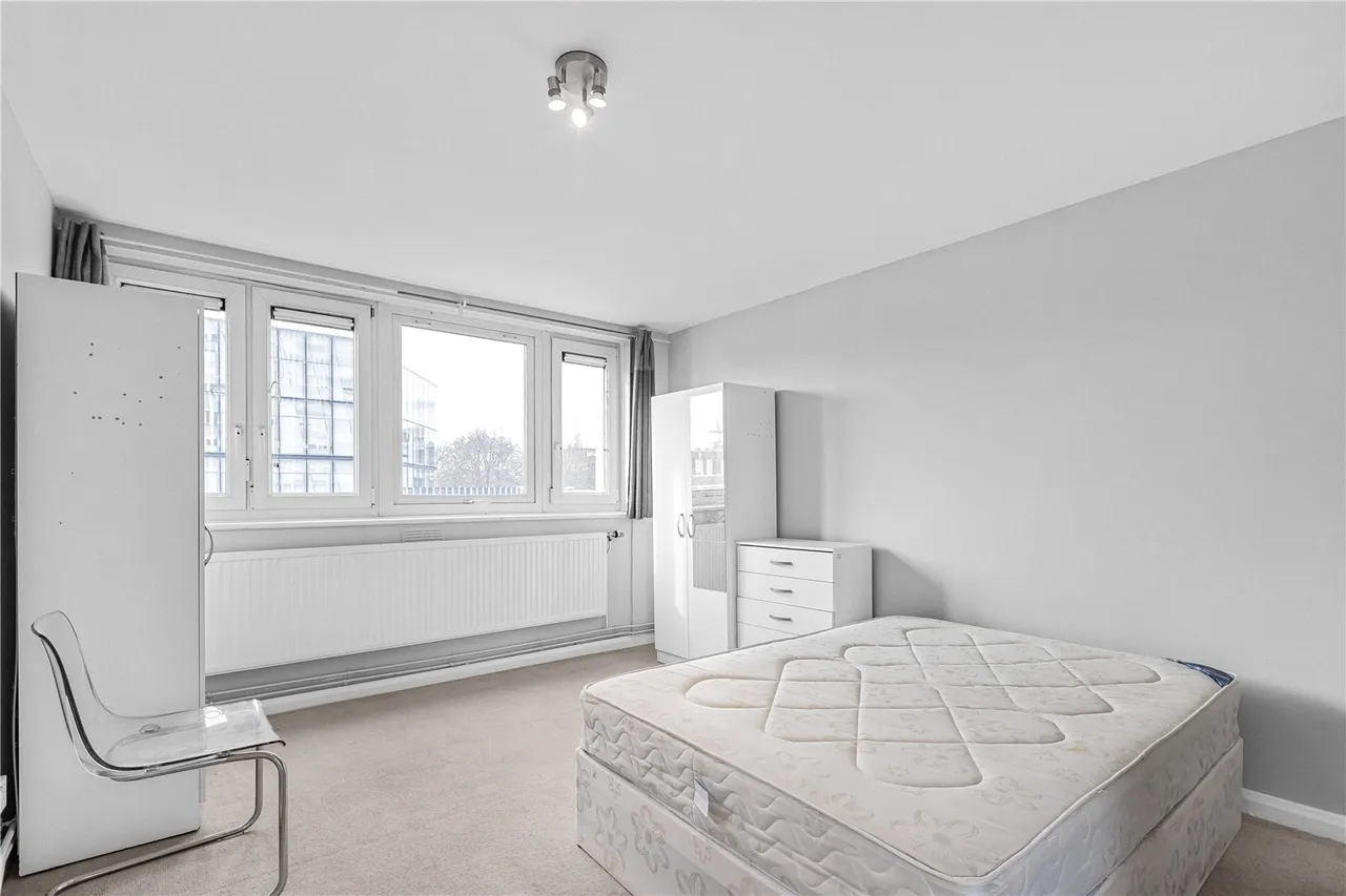 Goswell Road, London, EC1V, photo 2