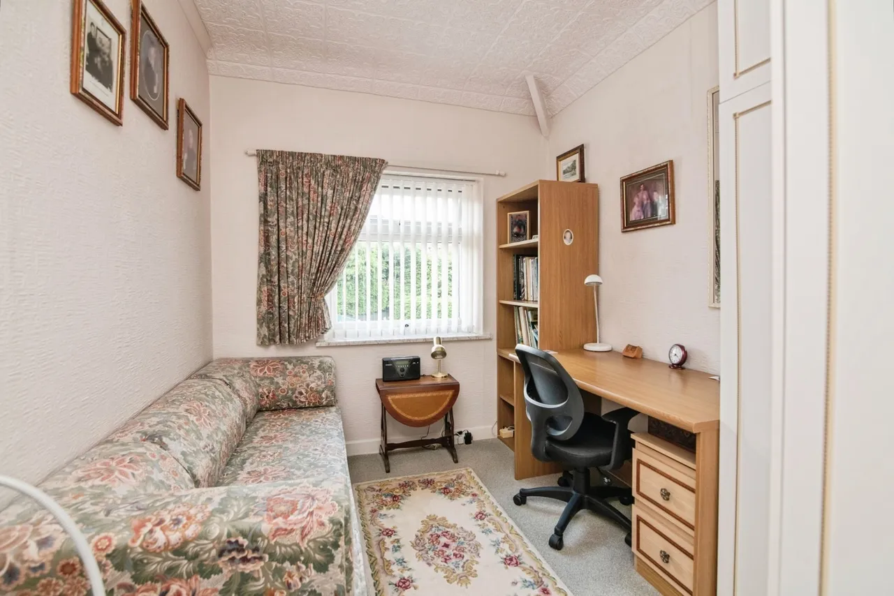 Raddens Road, Halesowen, B62, photo 25