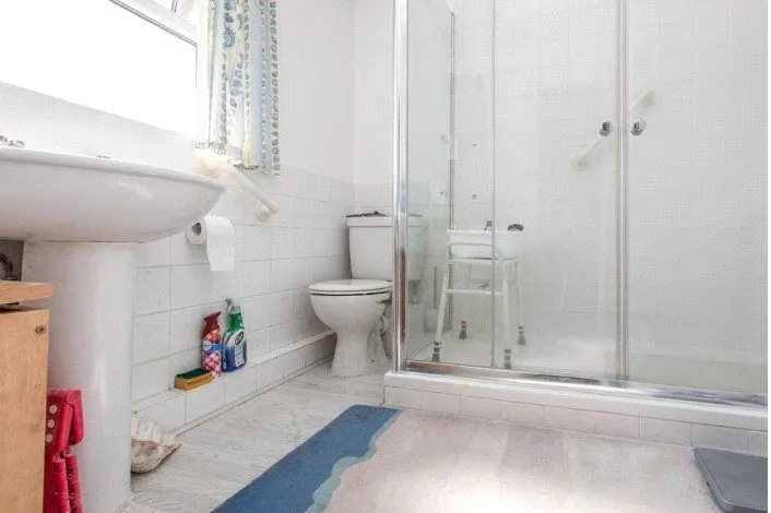 Poplar Road, Loughborough, LE11, photo 9