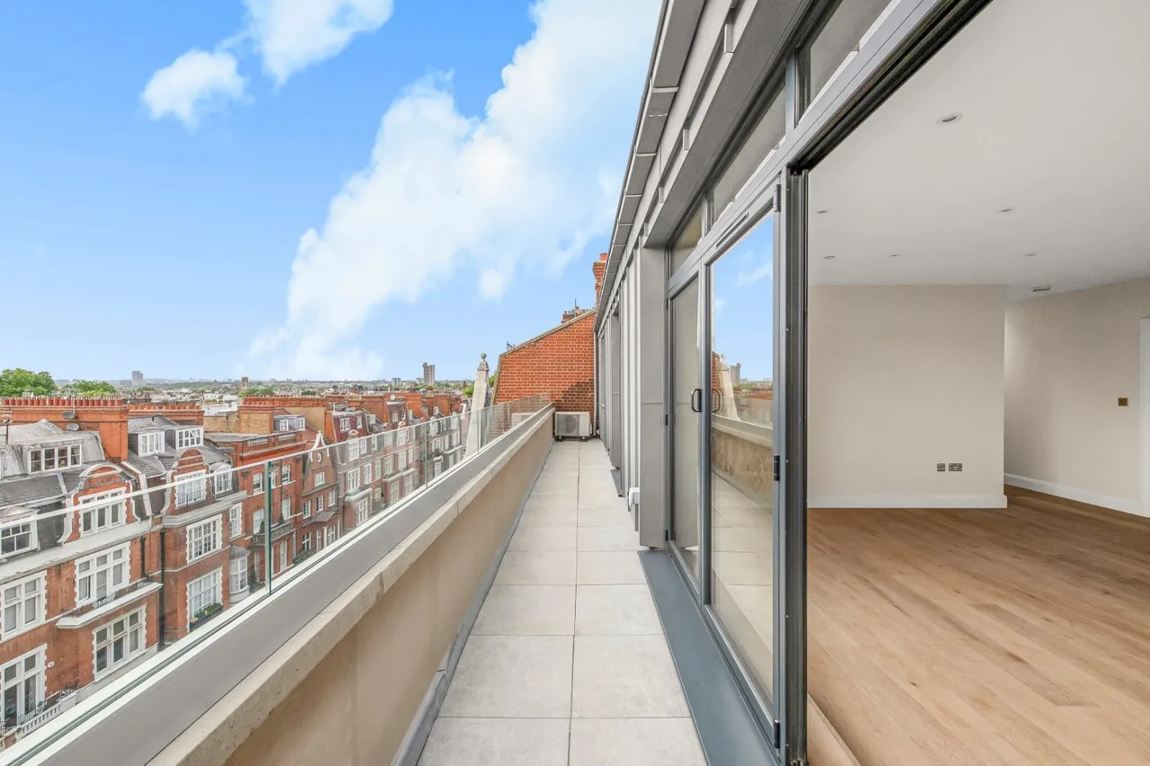 Saxon Hall, Palace Court, W2, photo 2