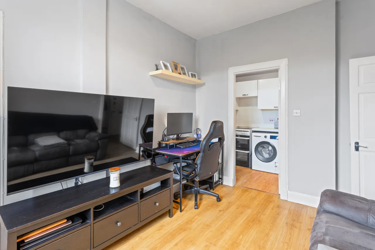 Wheatfield Place, Gorgie, EH11, photo 6