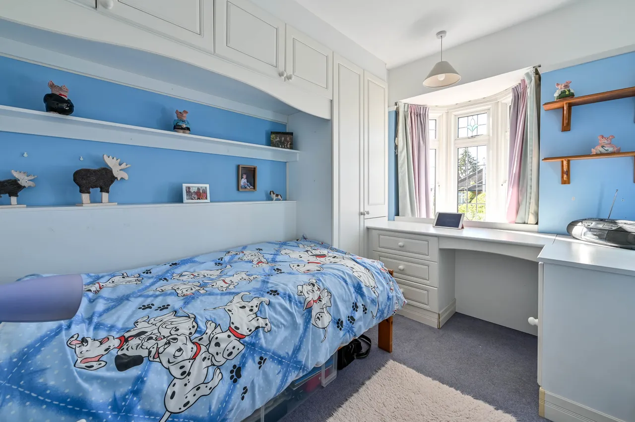 New Malden, KT3, photo 9