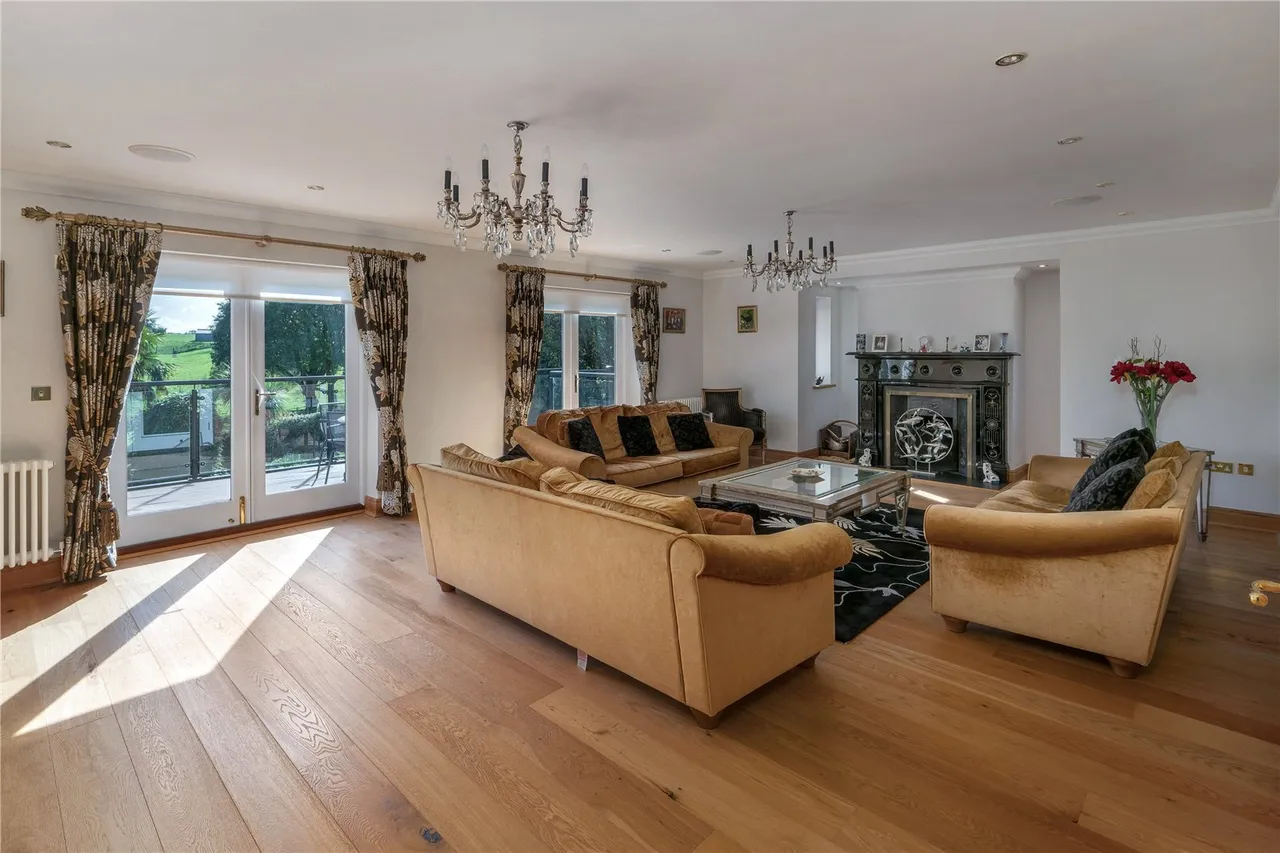 Chelford Road, Prestbury, SK10, photo 7