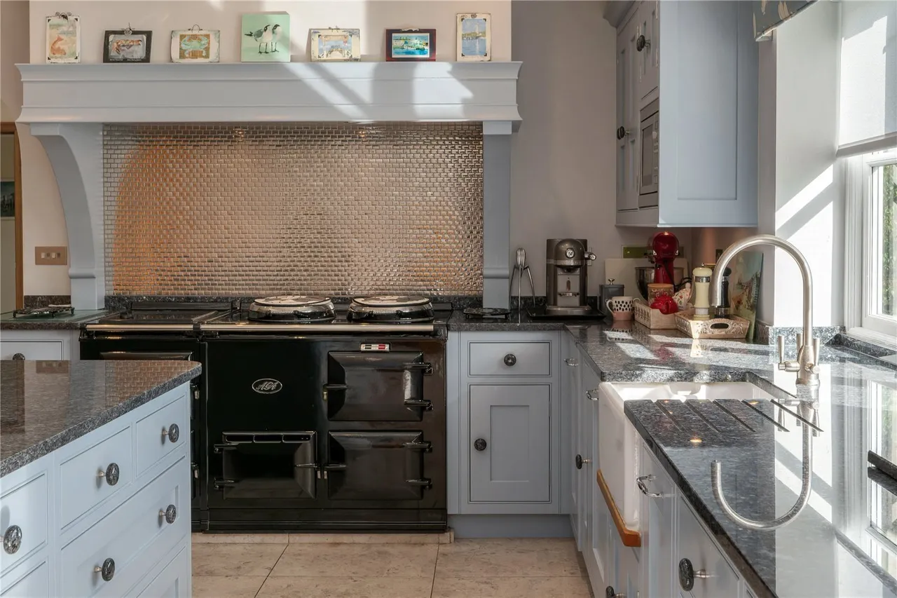 Chelford Road, Prestbury, SK10, photo 11