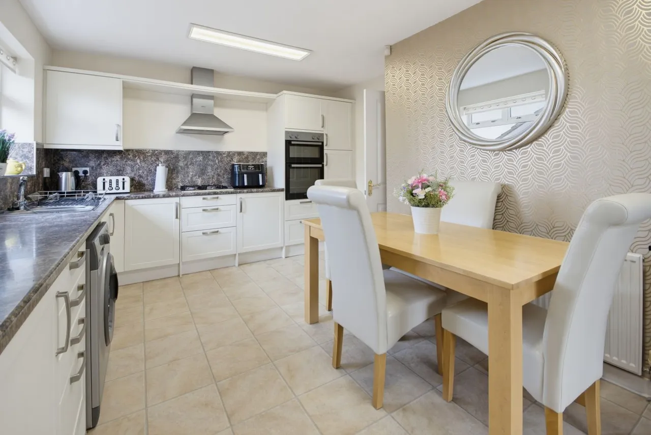 Spinneyfield, Rotherham, S60, photo 7