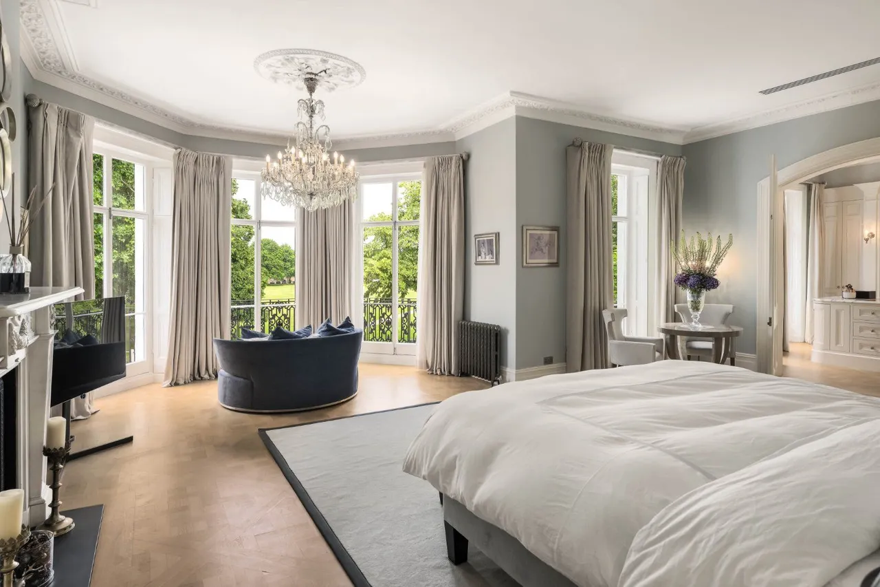 The Green, Richmond, Surrey, TW9 1PB, photo 10