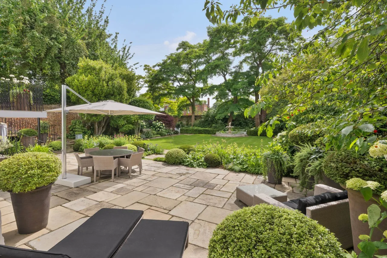 The Green, Richmond, Surrey, TW9 1PB, photo 9
