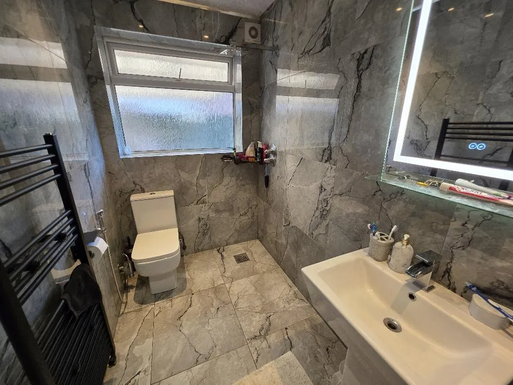 Ashdale Drive, Heald Green, photo 9