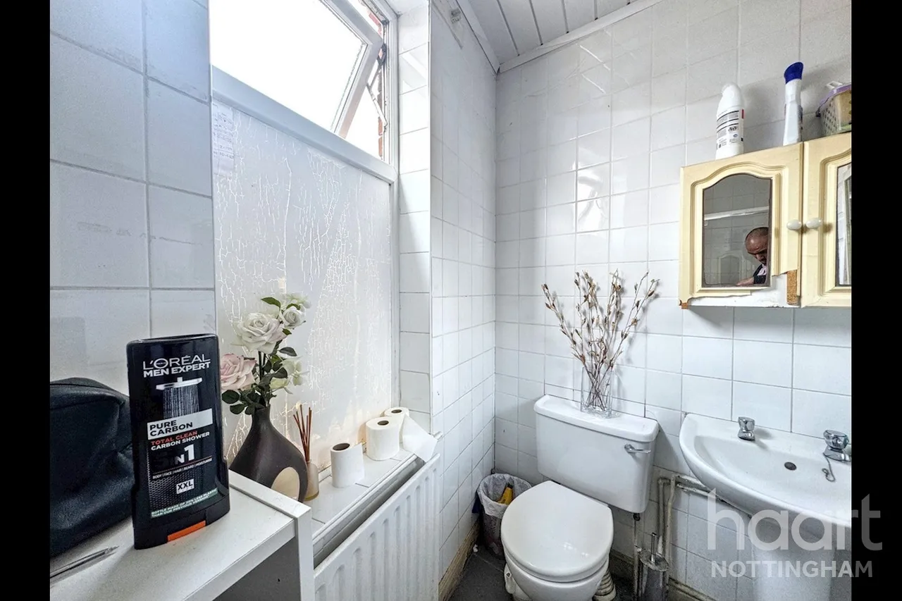 Hazelwood Road, Nottingham, NG7, photo 10