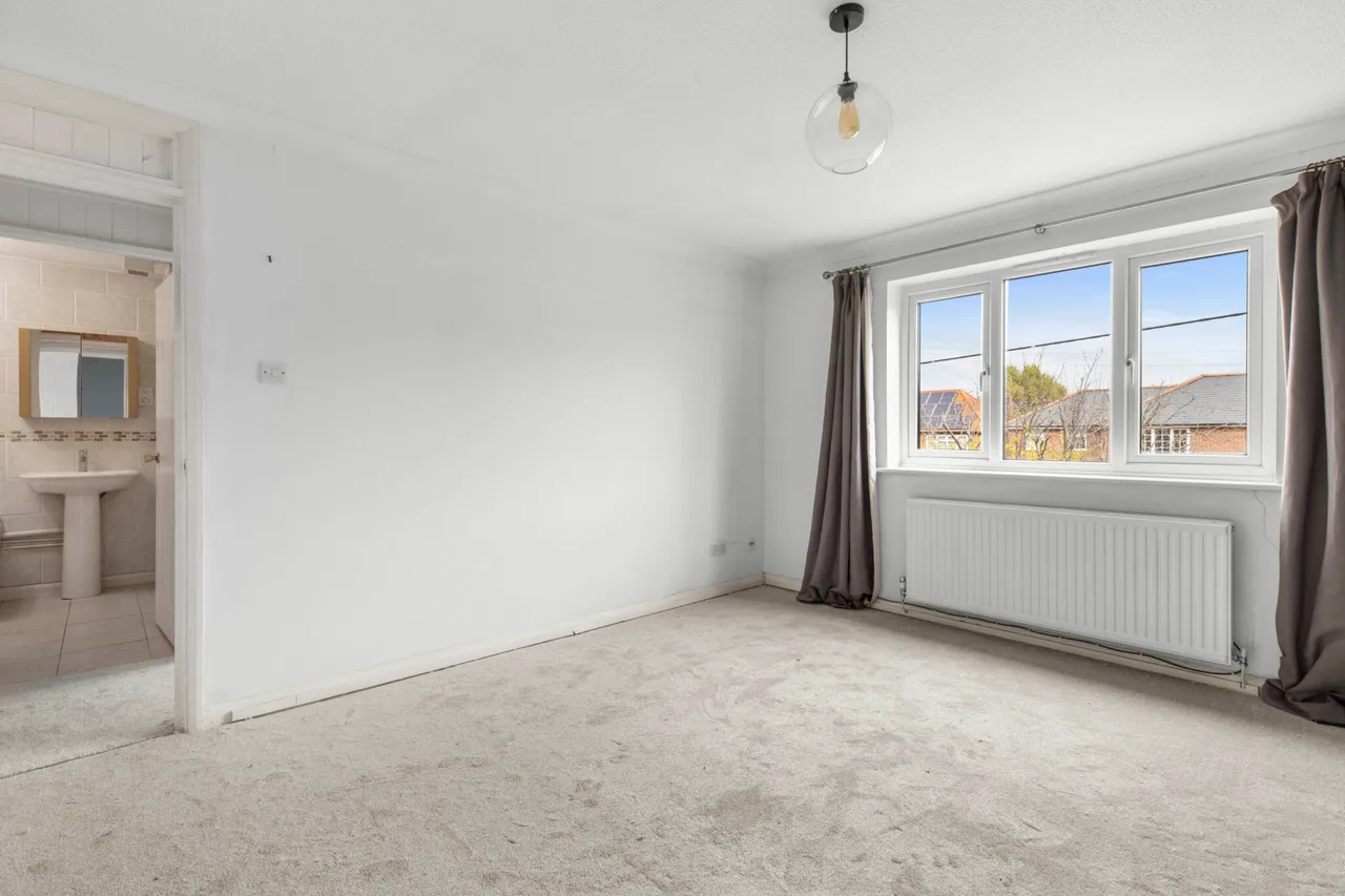 Hazlemere Road, Penn, HP10, photo 3